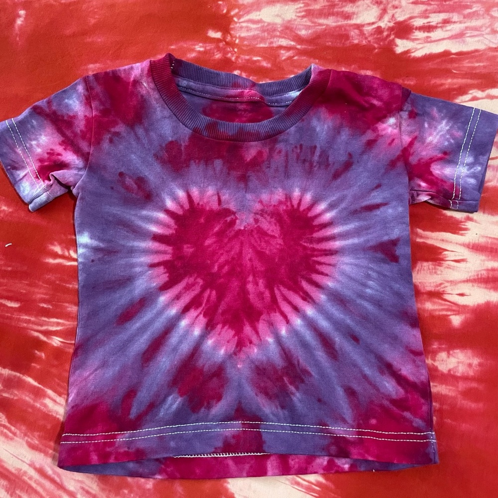 New Tie Dye Sz 18M Girls Heart Tshirt Pink Purple